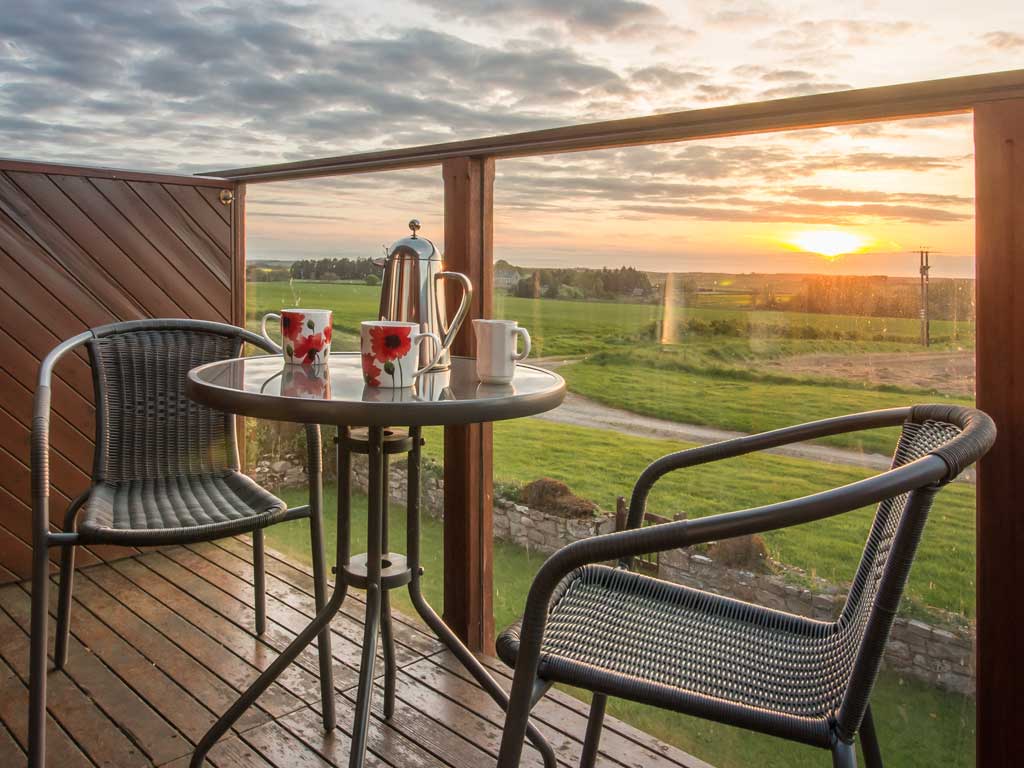 Carden-Cottages-The-Barn-Balcony