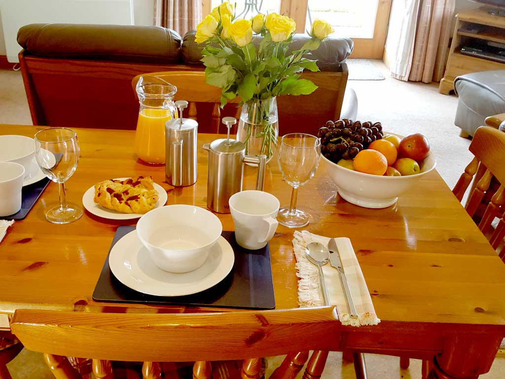 The-Bothy-Breakfast-Table