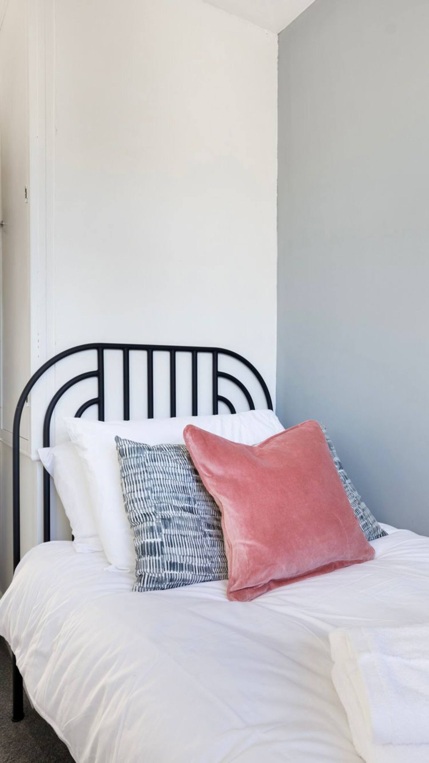 2be800cf-7c80-4184-8025-829560528b81