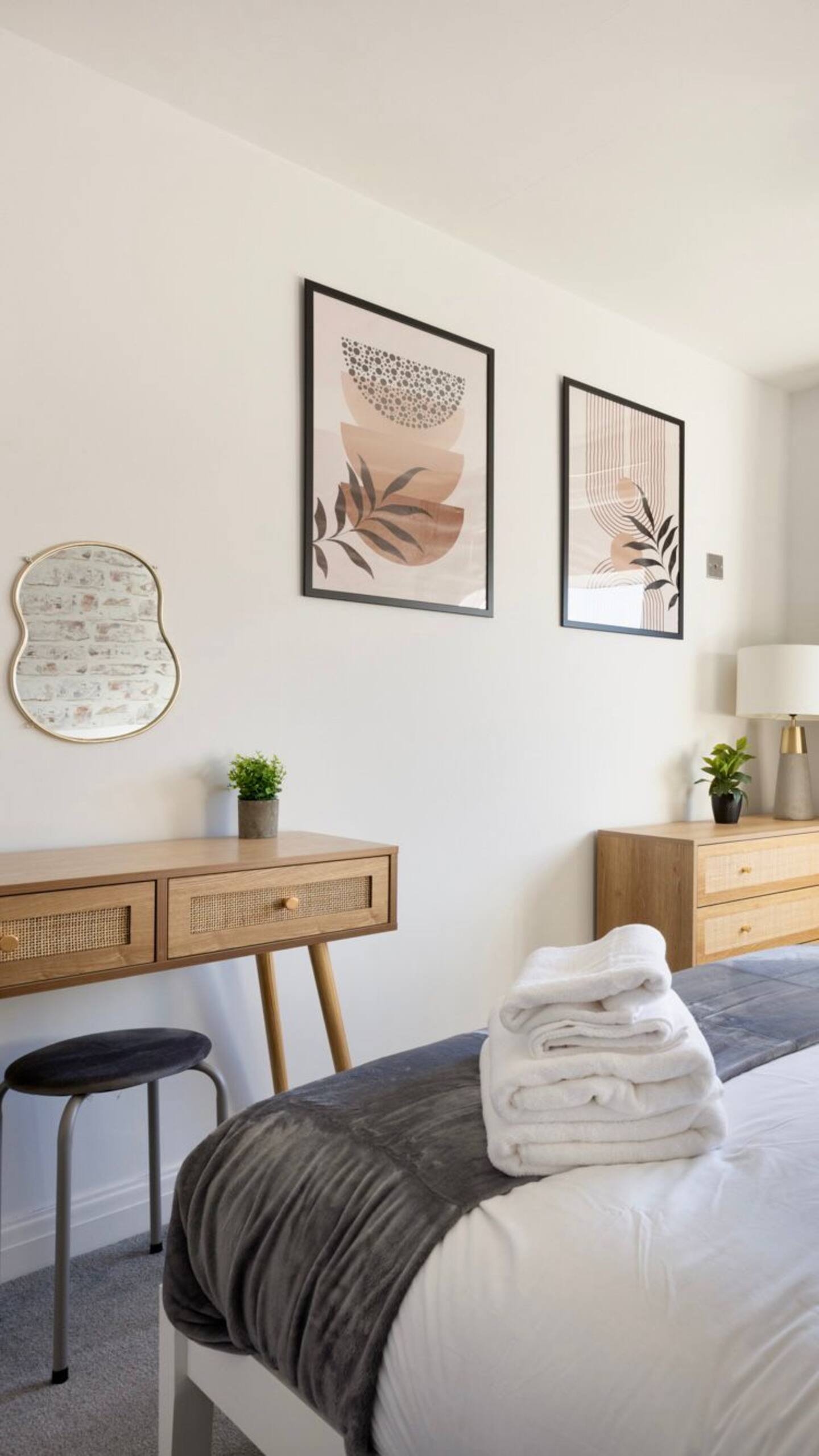 4cc68b44-e199-4359-a53e-6a4c6013d06f