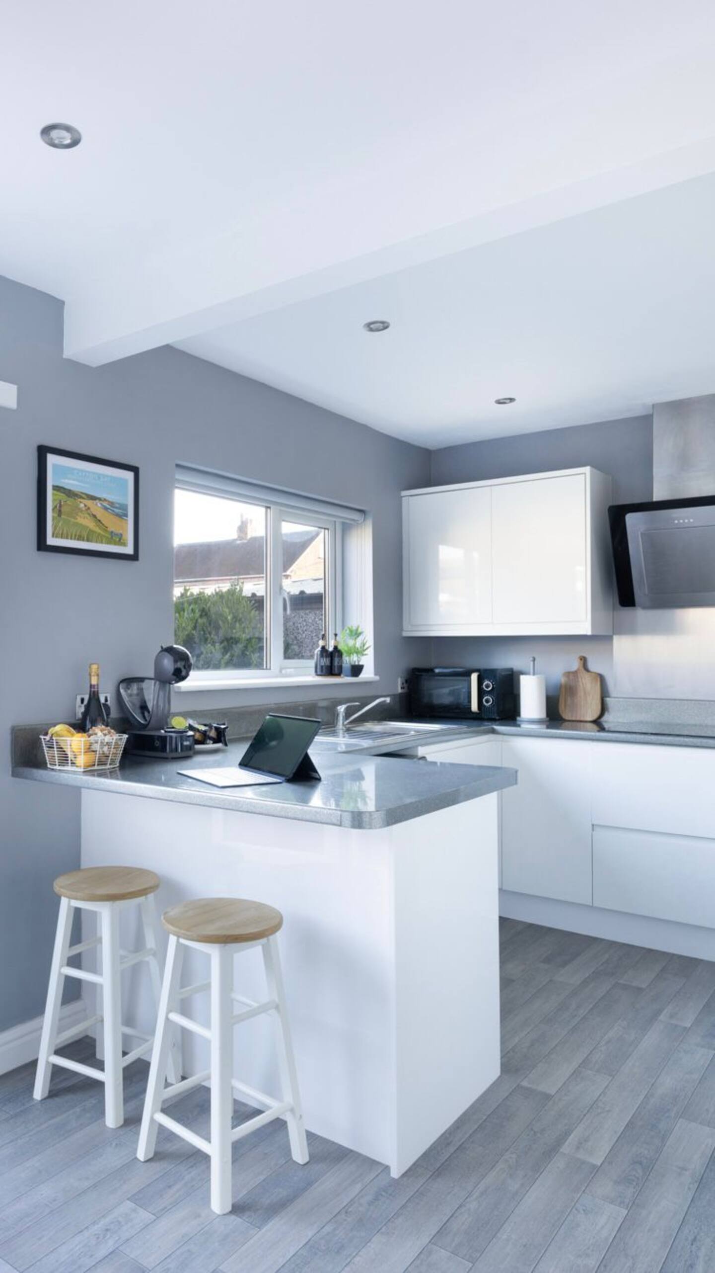 8ddb384f-5cd5-40d8-a83c-107c5ca326bb