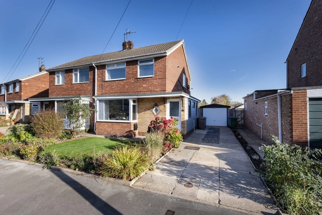 933f247c-8038-4403-9932-bfd4c0d179dd