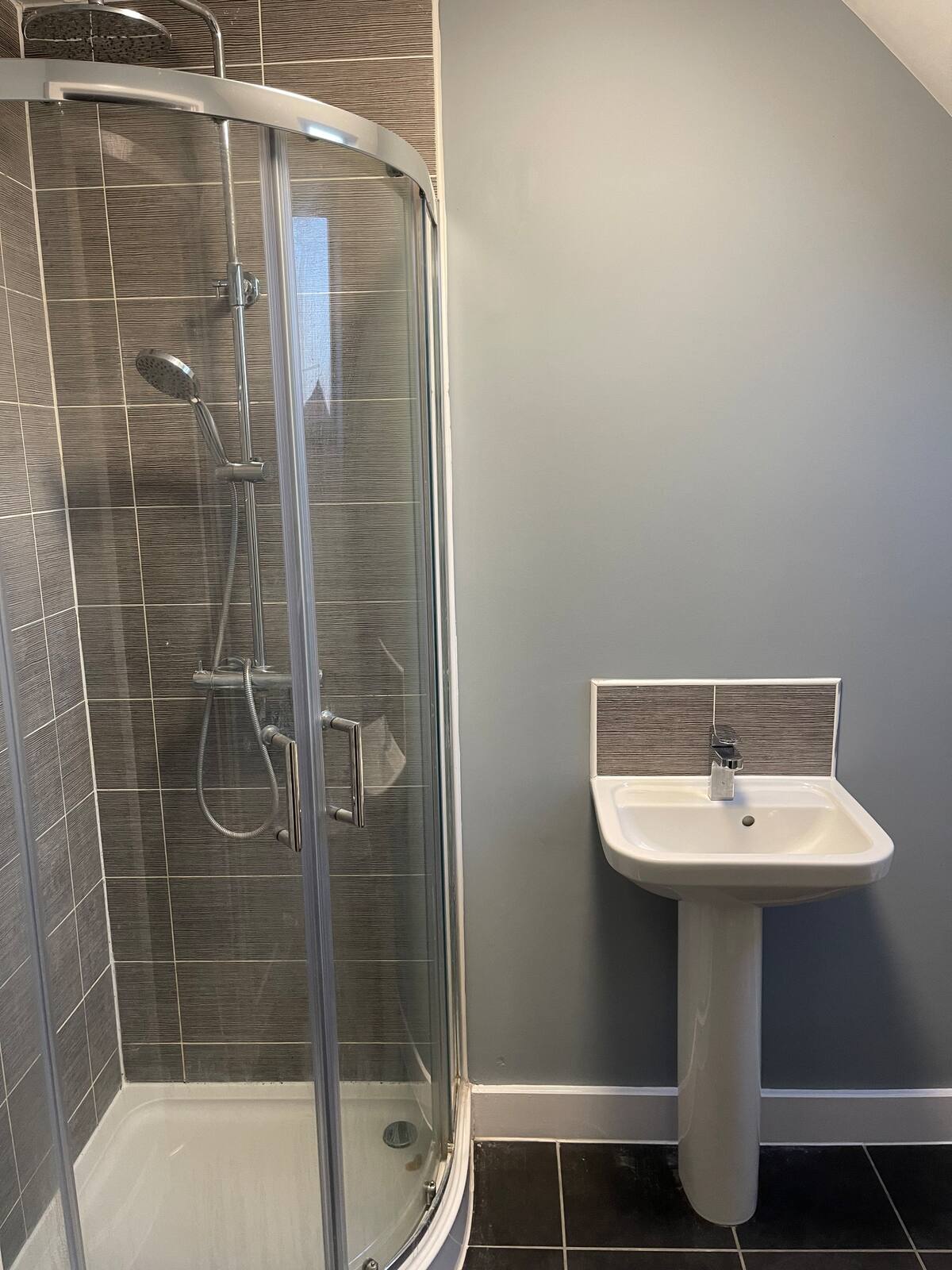 15902672-870f-4d63-b5db-14a7ae9be984