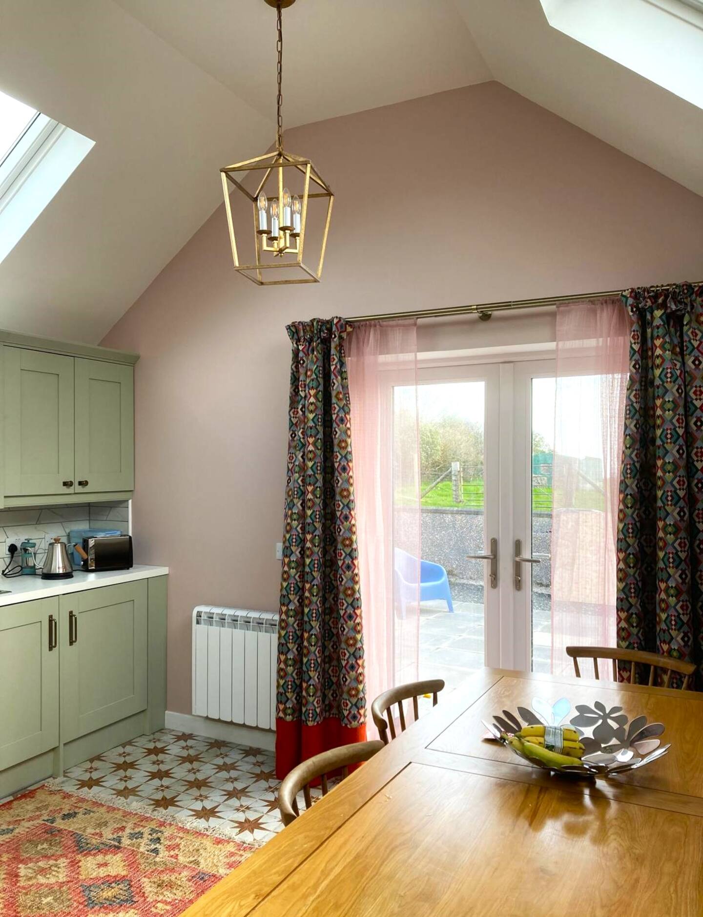 30892225-40d7-4672-8109-9225e3c569ae