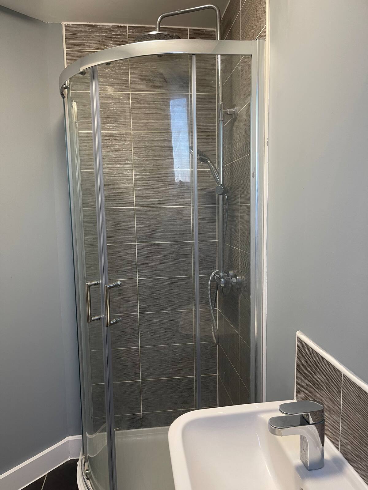 81304f05-c923-42d7-90b4-02afaaf0e4b7