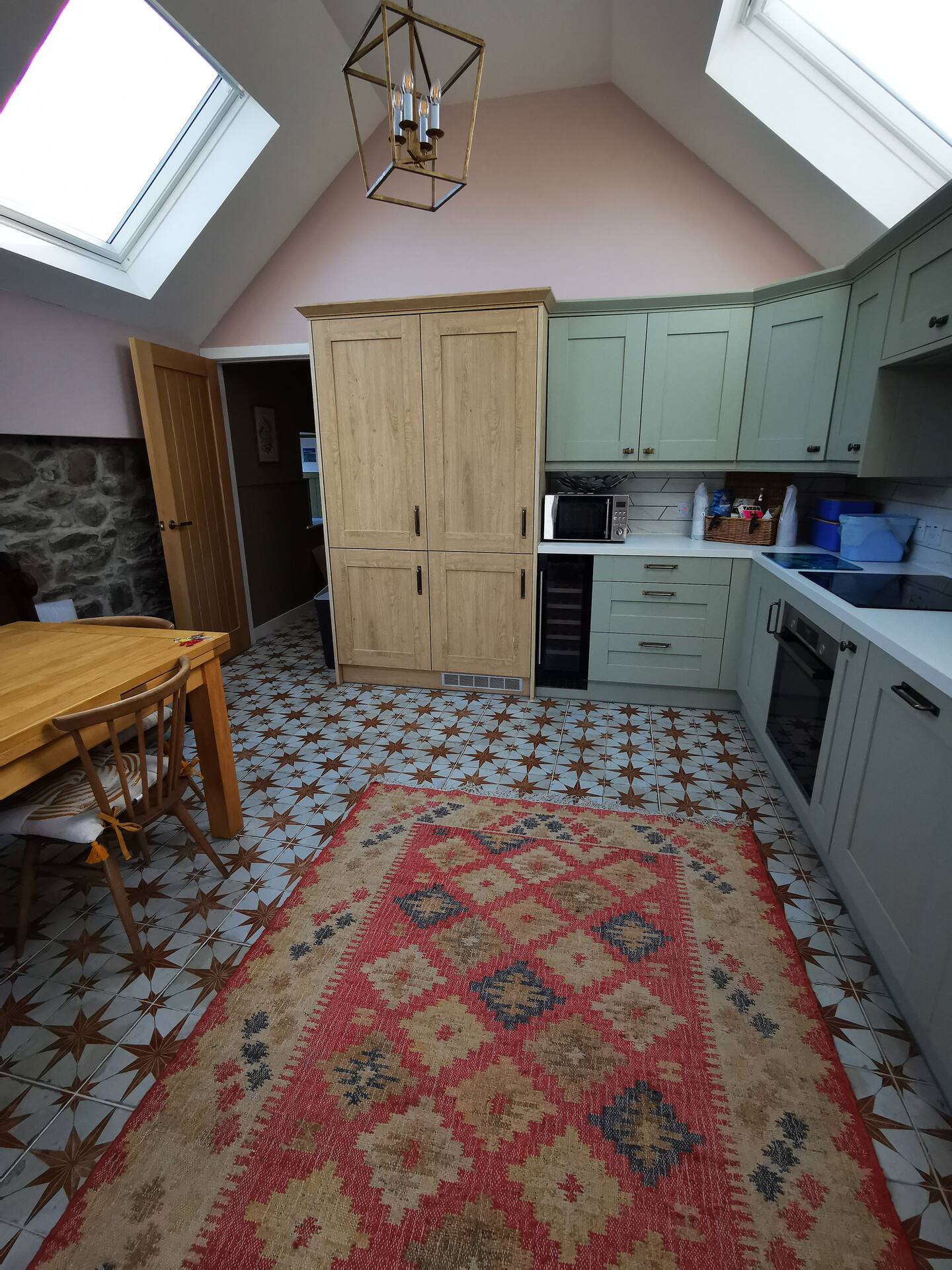 96aa18f1-56f6-456e-8deb-3da375a0f3b8