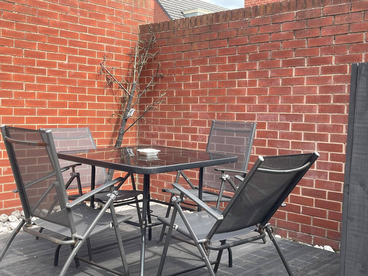 f478c4b6-40e5-4adc-8d85-b031e4c706b0