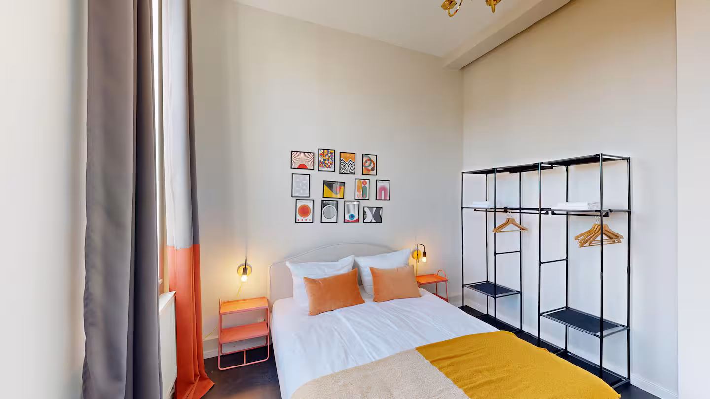 0b503e4e-6aec-49f2-a035-1bfc2e7e4399