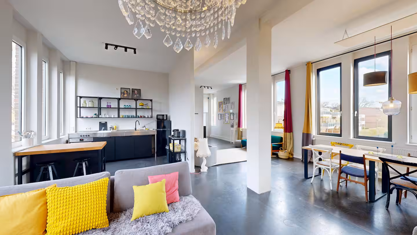 547ca1ea-1813-4293-a02f-277125b2dea1