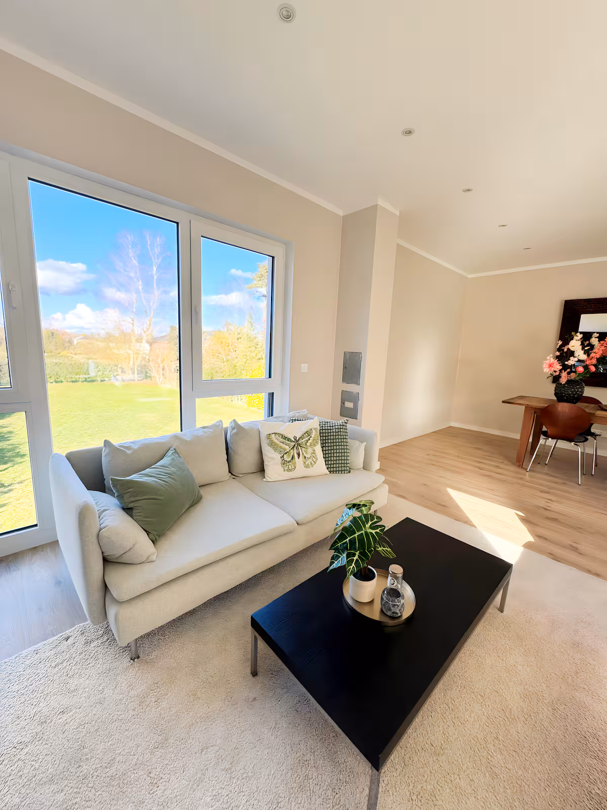 7f5772e6-4b56-4dd0-89f7-6c56dd5e158d