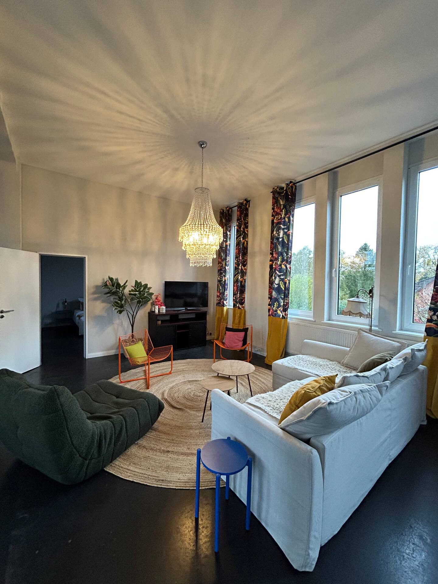 90cc1827-6e7c-453c-862d-fe8bd9fe1cb1