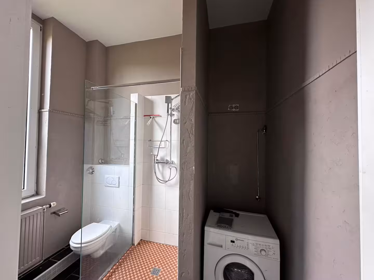 aec53686-f9dc-4e70-8869-167d8d2349c9