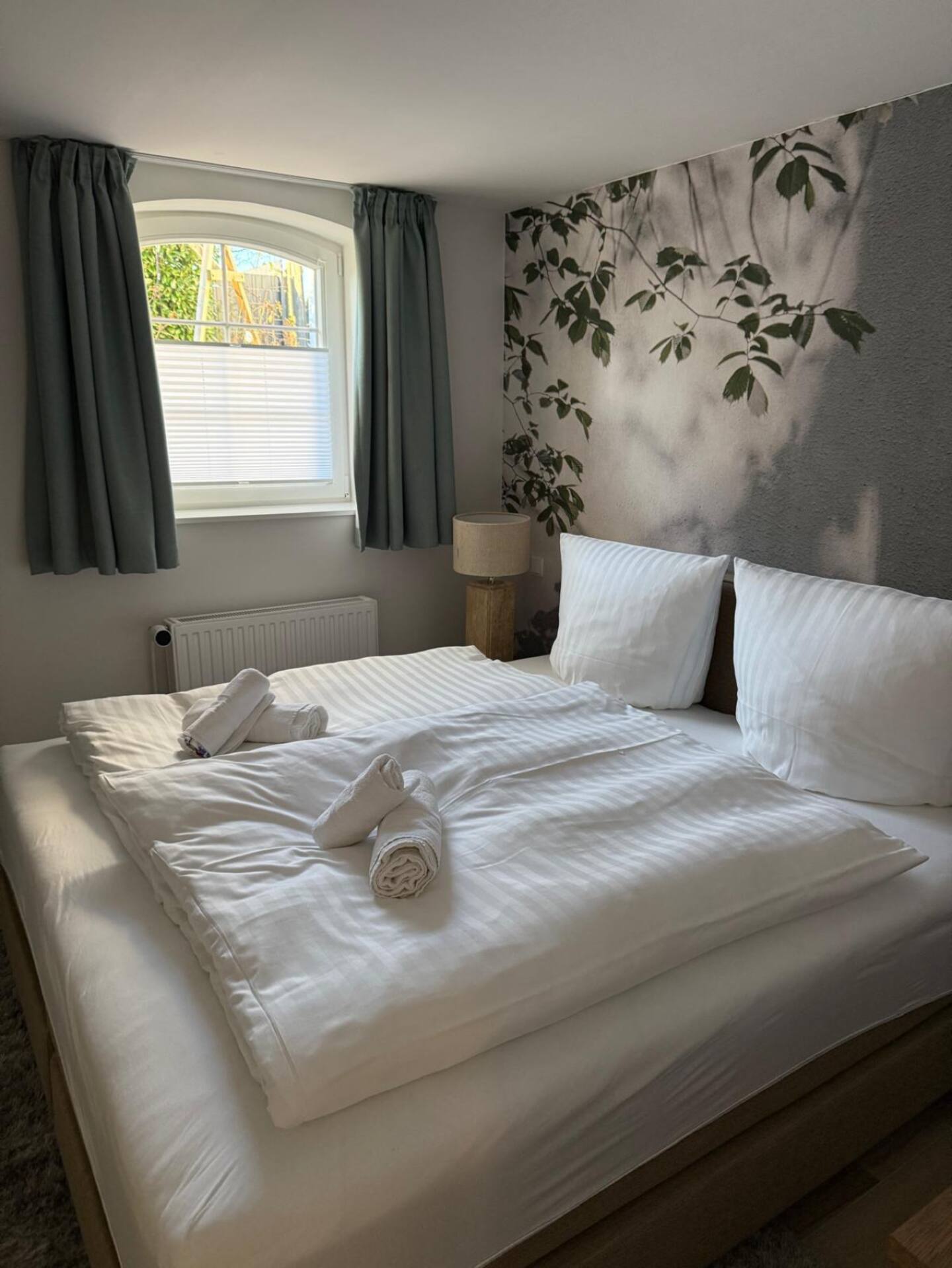 c387380b-d18c-4b94-9dd7-c876c0afd002