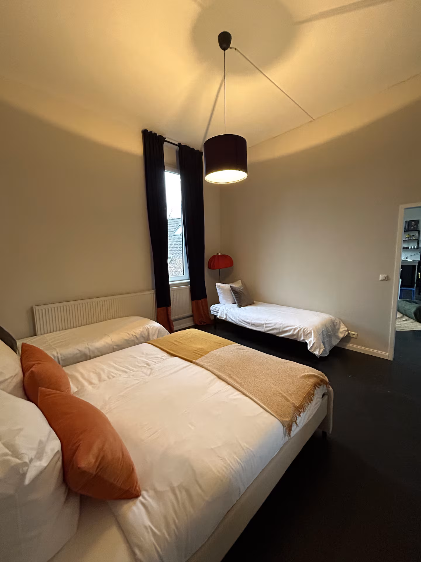 e0159794-9c41-42ed-8231-9b0e4bd7b051