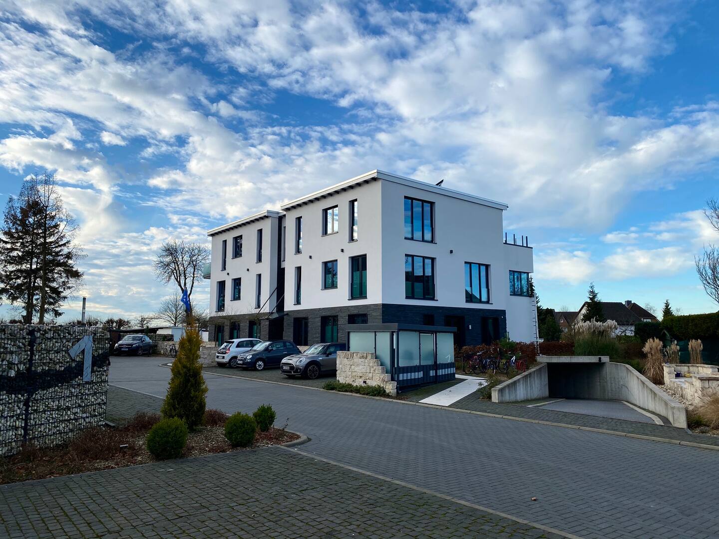 e67aa1ae-461a-46b7-86b7-795771be14d4