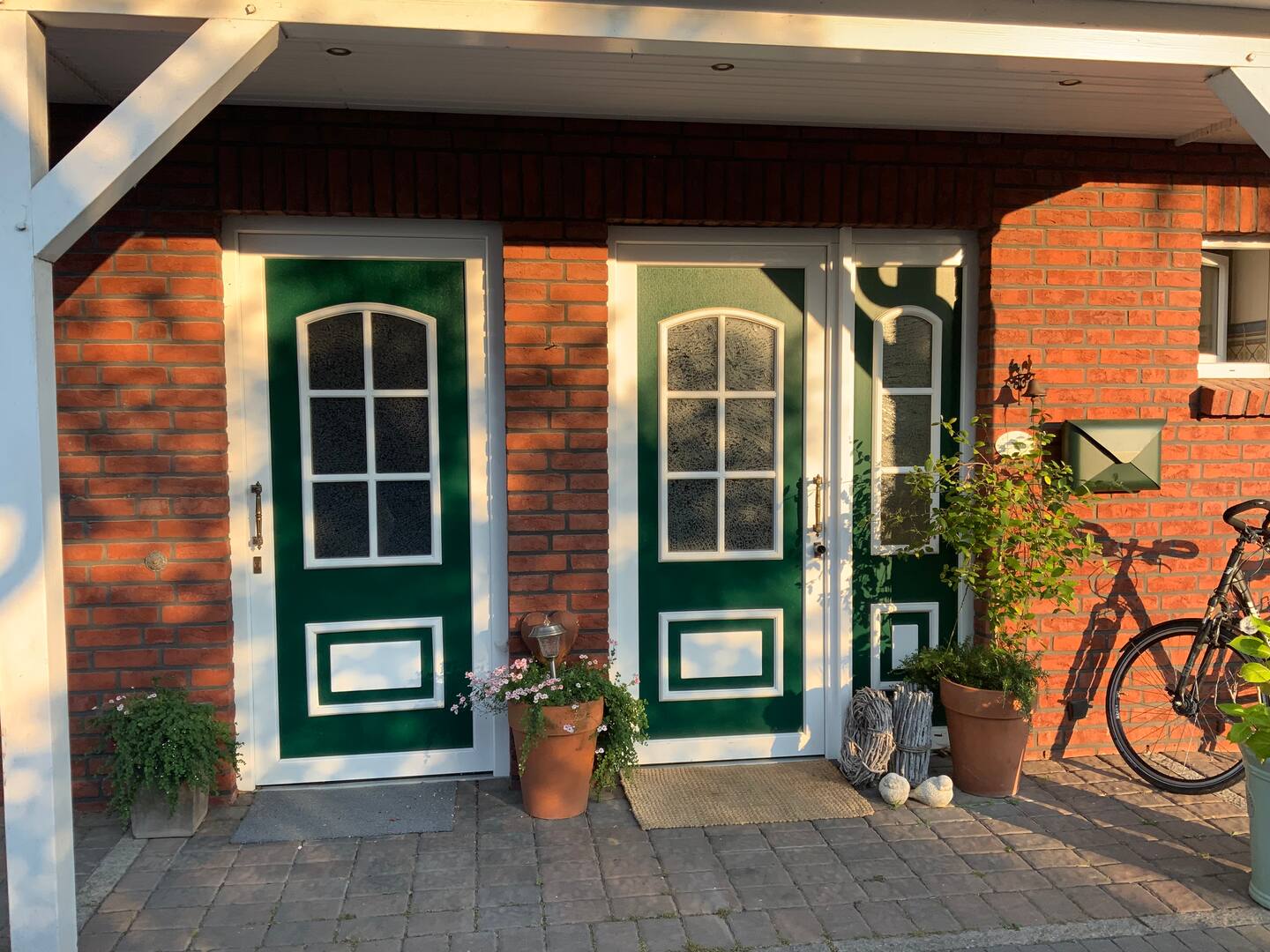 f00db049-2b29-495e-b398-32af171df240