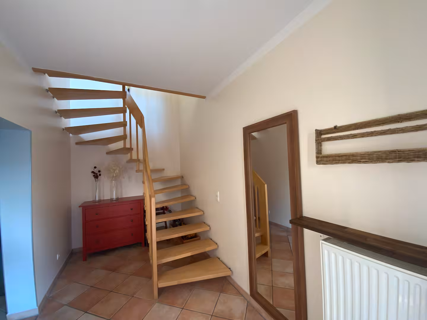 f1253a15-f002-44c7-bca5-9e2f913d7223