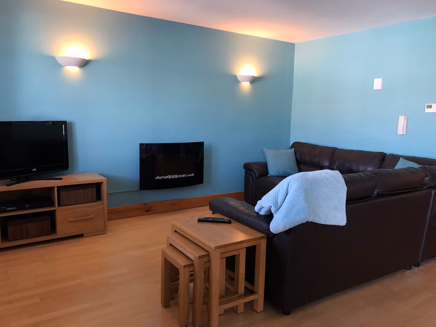 5a837ca6-4841-48be-965a-7da508a0b2c0