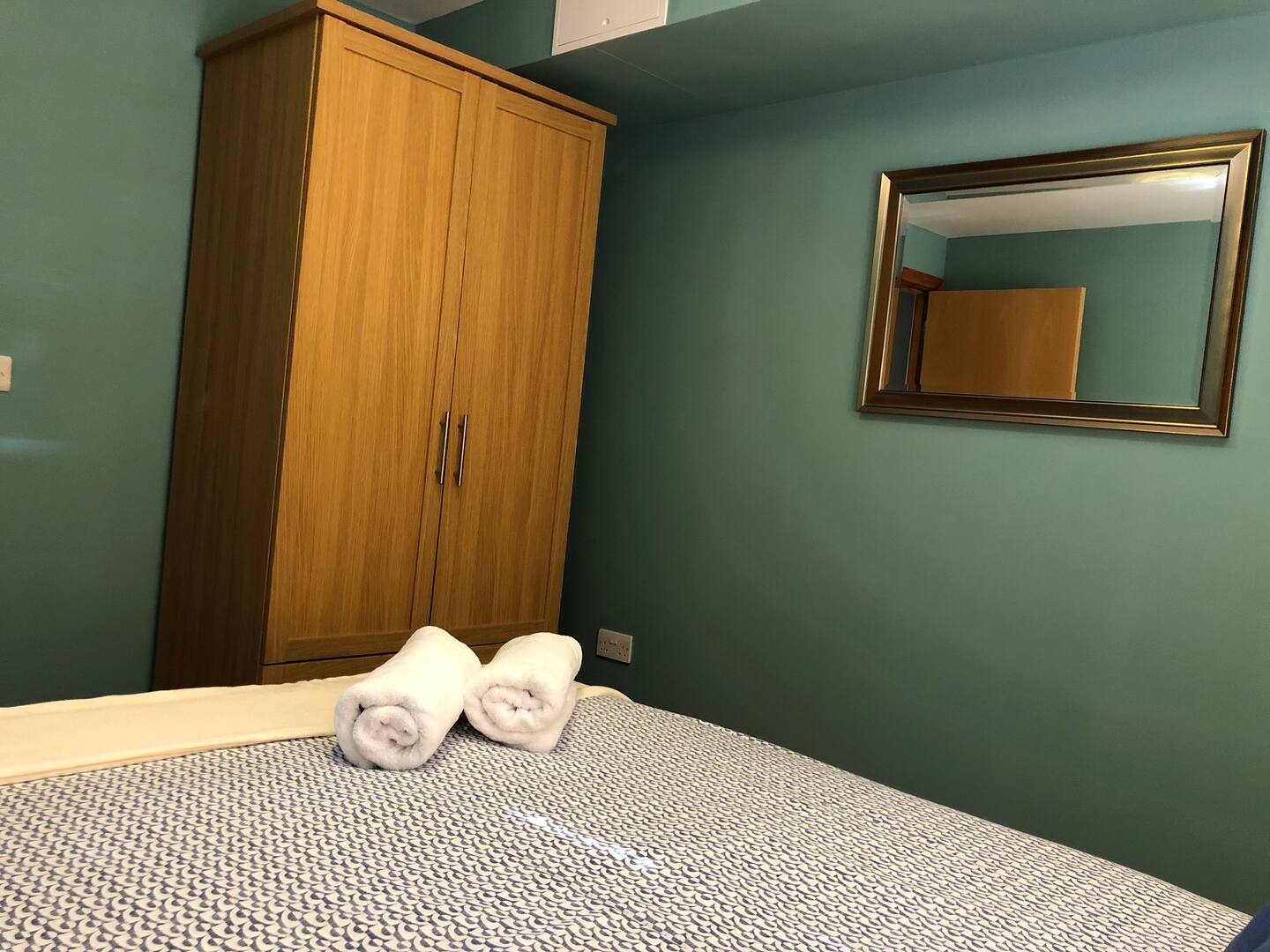 c965e463-923b-4bca-ba2e-77313d58c388