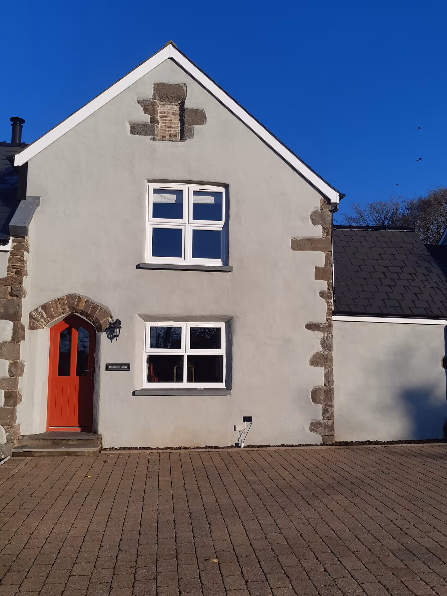 ea562aa4-74c3-408d-a0fd-5f71358a4b2e