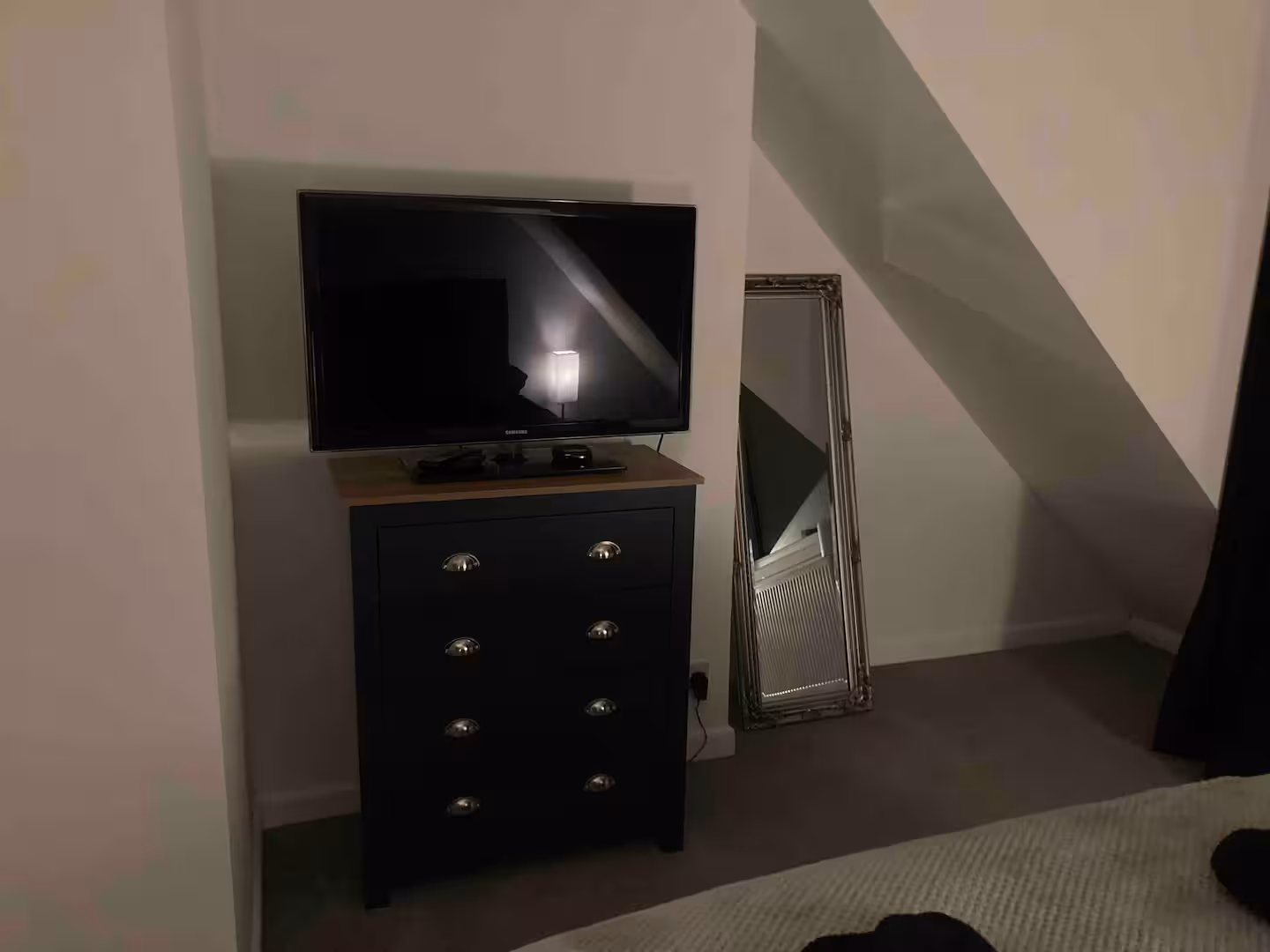 4beaef3a-069f-4d93-afd2-ad2306d88c16