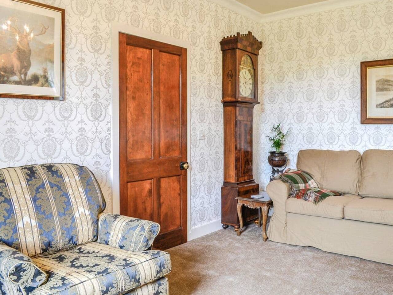 a7f184d1-2731-479d-96ea-c6bcc644b024