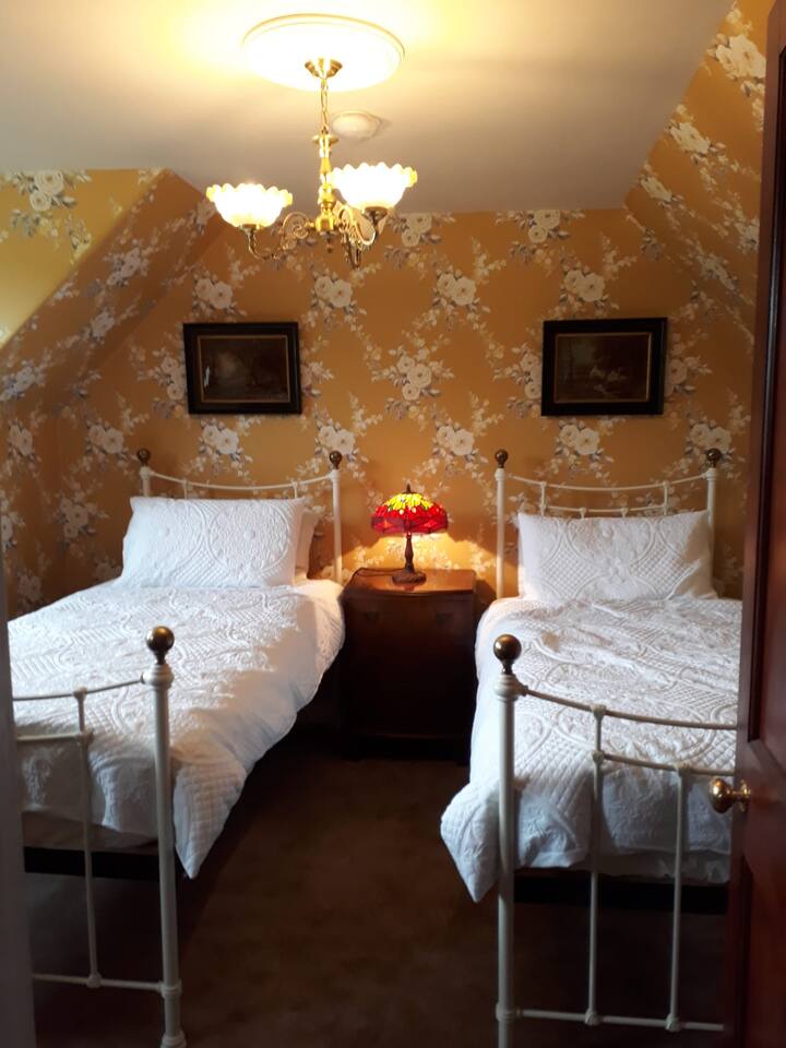 be3c8caa-603f-4a20-90d1-9eb22ec81eb6