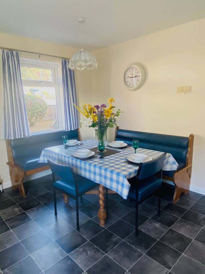 fcda1490-39e2-4811-9fb5-58ad44cf1fe4