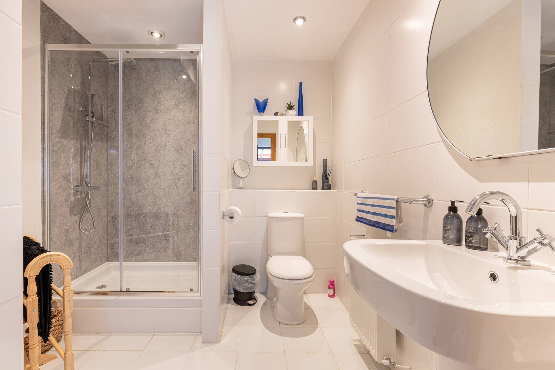 15195c73-4d77-4420-82c8-5931bee5e16a