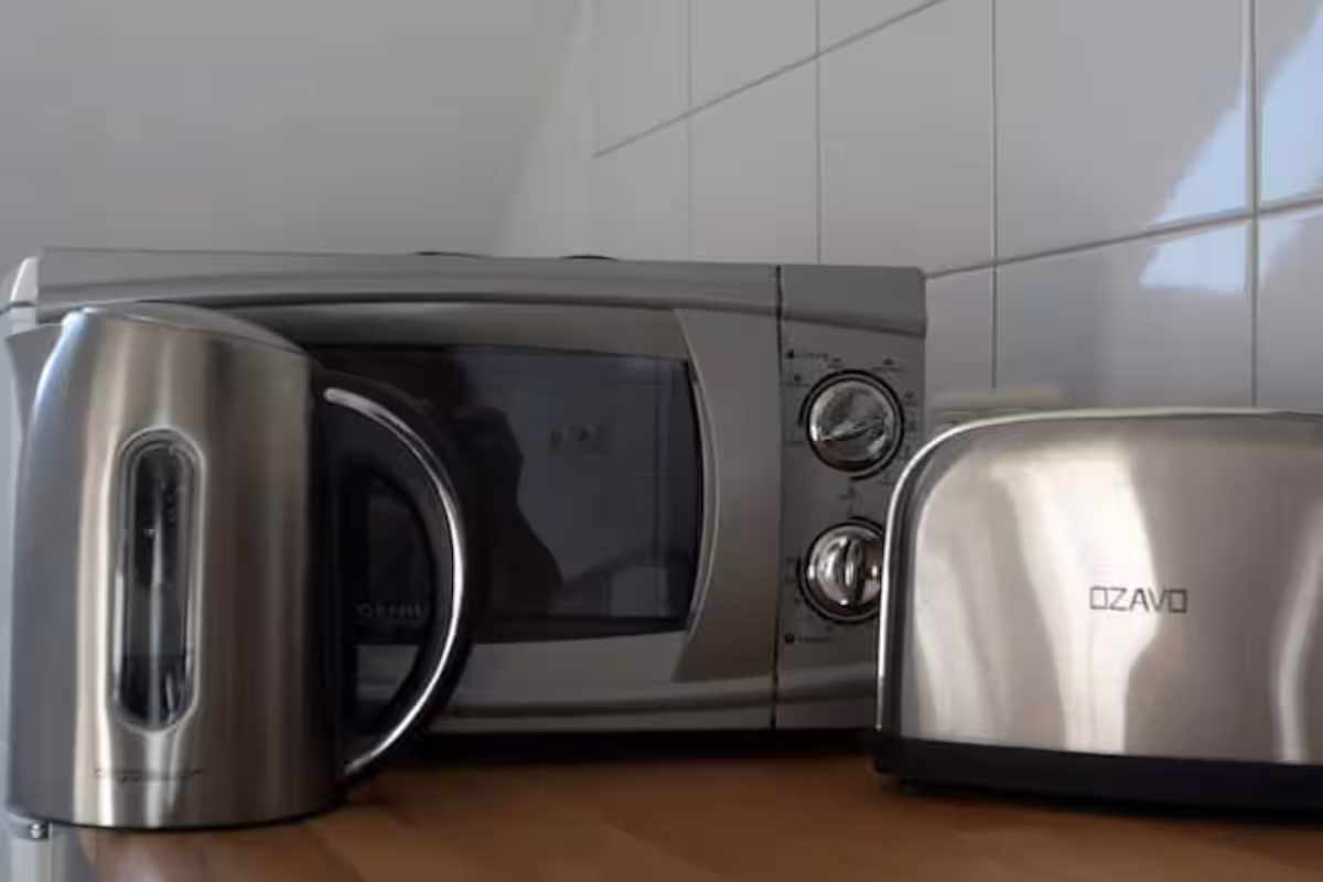 e36fb439-5cb0-4ccf-aeba-be9251cf96f7