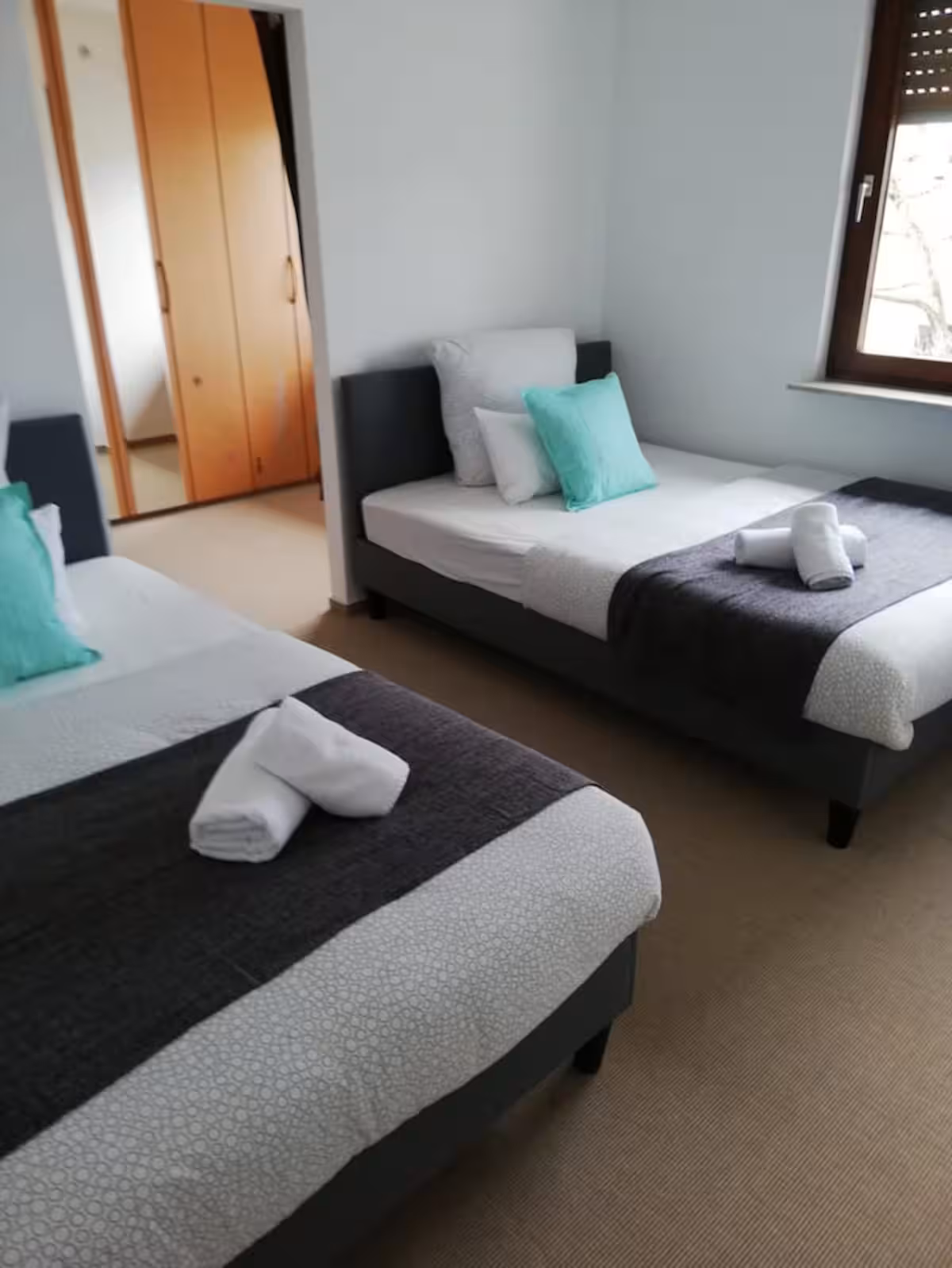 e7b60500-d35a-4324-afe8-6b8cc8b08021